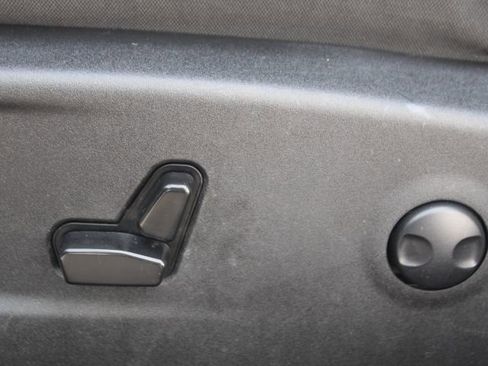 Used 2023 Dodge Charger SXT image 15