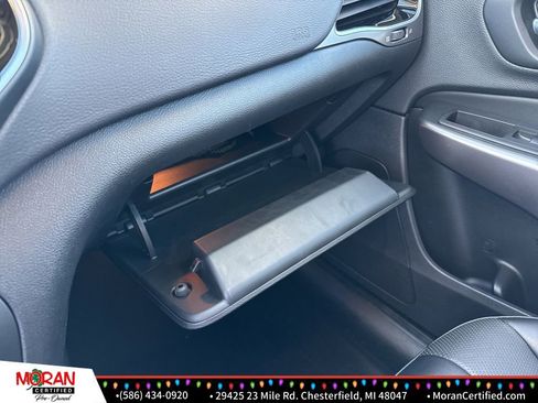 Used 2022 Jeep Cherokee Limited image 22