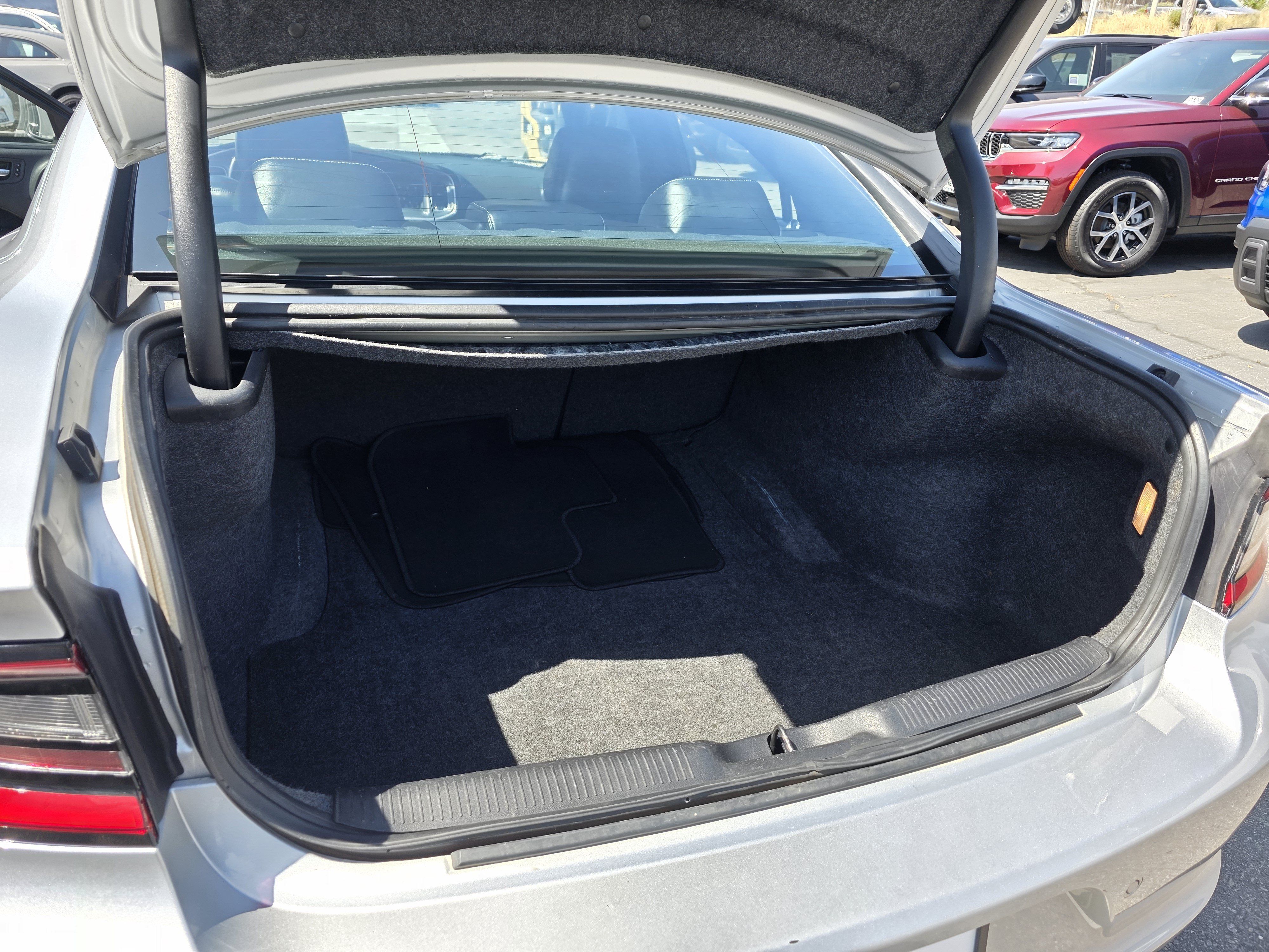 Certified 2021 Dodge Charger SXT w/ Leather Interior Group RWD image 18