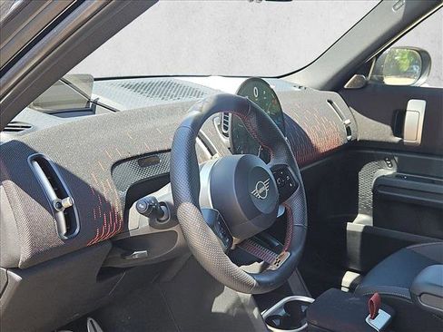 Certified 2025 MINI Cooper Countryman John Cooper Works w/ Comfort Package Max AWD/4WD image 9