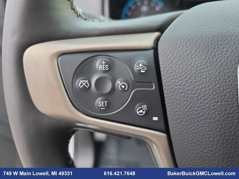 Used 2022 GMC Canyon Denali image 16