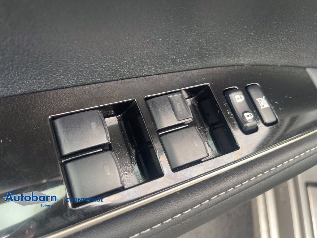 Used 2018 Lexus ES 350 w/ Luxury Package w/Wood Trim FWD image 11