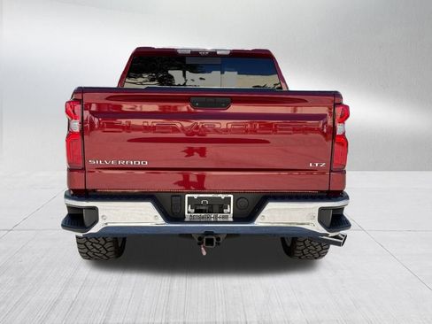 Used 2022 Chevrolet Silverado 1500 LTZ w/ Technology Package image 6