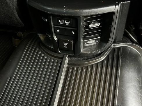 Used 2020 RAM 2500 Laramie AWD/4WD image 19