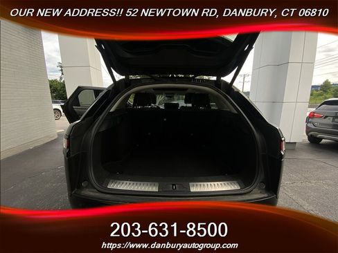Used 2019 Land Rover Range Rover Velar S AWD/4WD image 16
