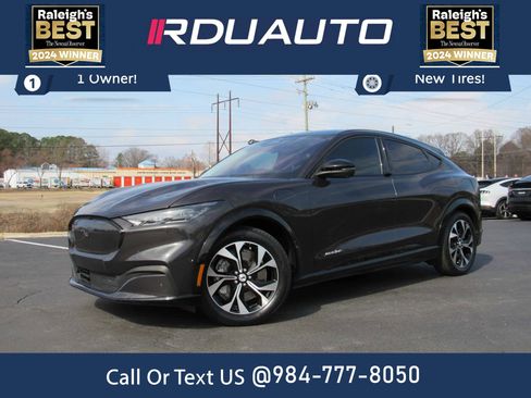 Used 2022 Ford Mustang Mach-E Premium image 1