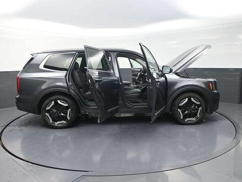 Used 2024 Kia Telluride S w/ S Sunroof Package AWD/4WD image 40