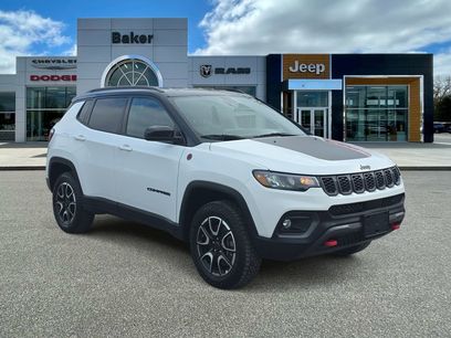 Used 2025 Jeep Compass Trailhawk