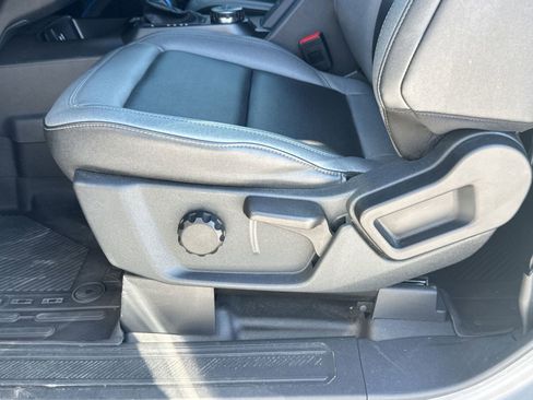 Used 2024 Ford Bronco Black Diamond image 13