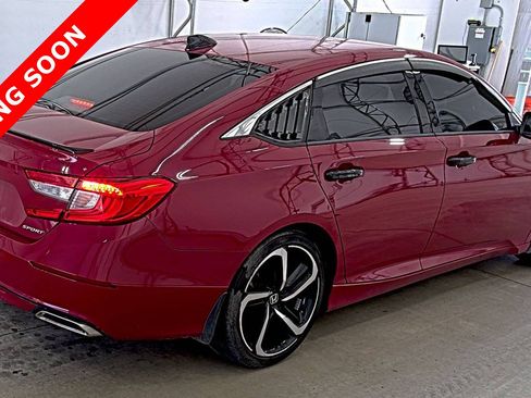 Used 2021 Honda Accord Sport image 4