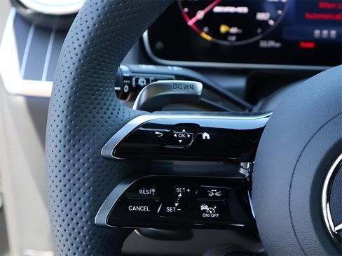 New 2025 Mercedes-Benz GLC 43 AMG 4MATIC image 35