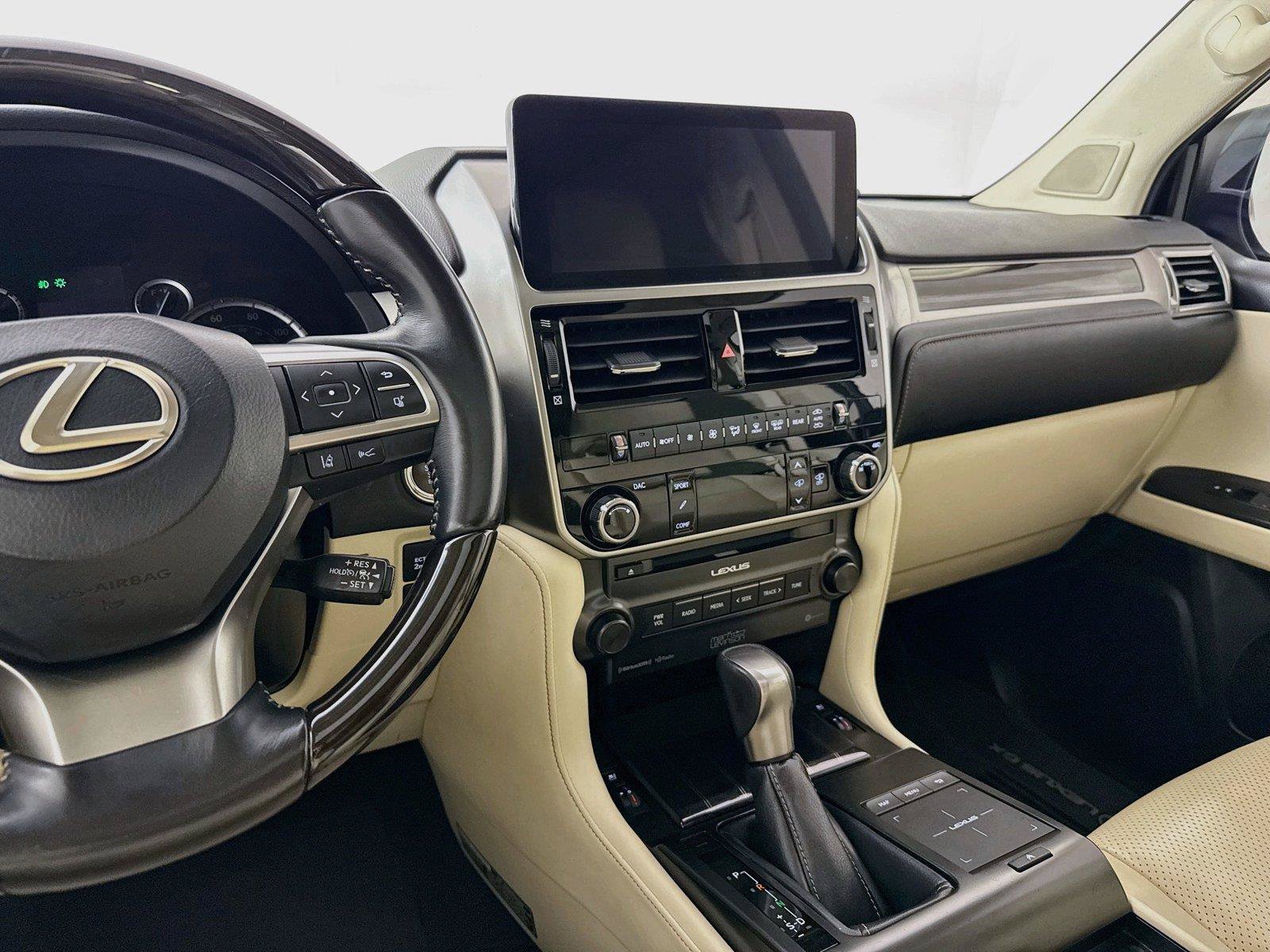 Used 2022 Lexus GX 460 Luxury w/ Sport Design Package AWD/4WD image 38