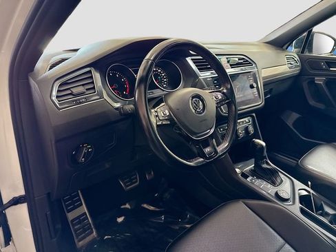 Used 2021 Volkswagen Tiguan SE R-Line AWD/4WD image 10