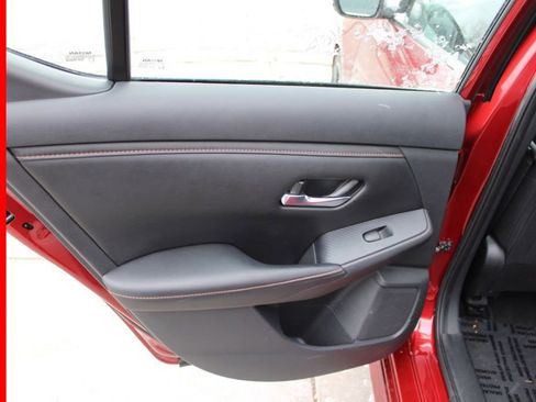 Certified 2022 Nissan Sentra SR image 25