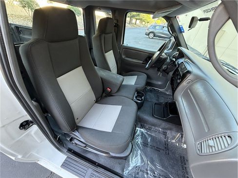 Used 2006 Ford Ranger XL RWD image 11