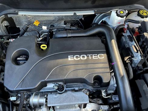 Used 2022 GMC Terrain SLE w/ Driver Convenience Package image 54