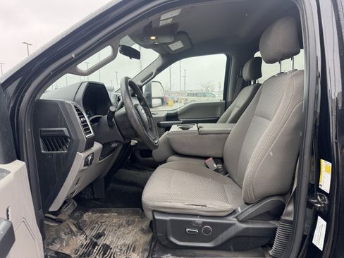 Used 2017 Ford F250 XLT w/ XLT Value Package image 5