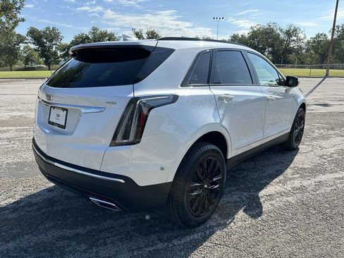 New 2025 Cadillac XT5 Sportv image 5