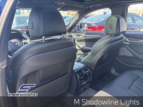 Used 2022 BMW 530i xDrive 530i xDrive w/ M Sport Package image 22
