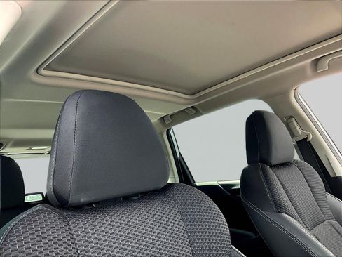 Used 2023 Subaru Forester Premium AWD/4WD image 27