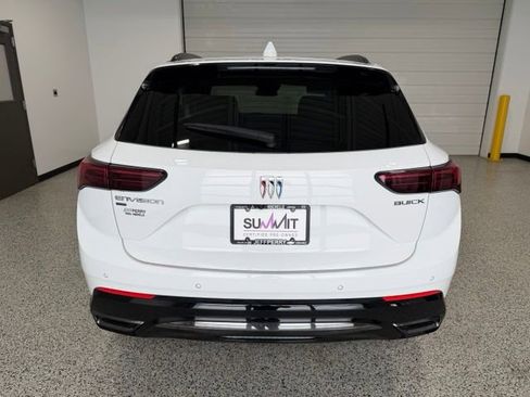 Used 2025 Buick Envision Sport Touring AWD/4WD image 4