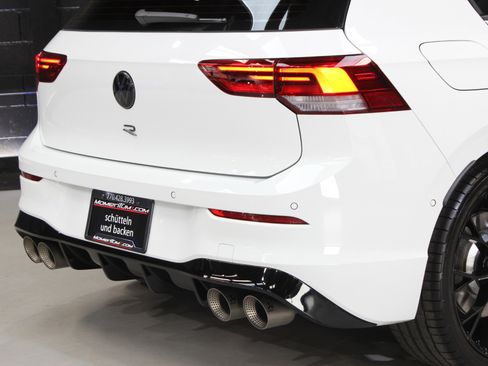 Used 2025 Volkswagen Golf R Black Edition w/ Euro Stye Package image 19