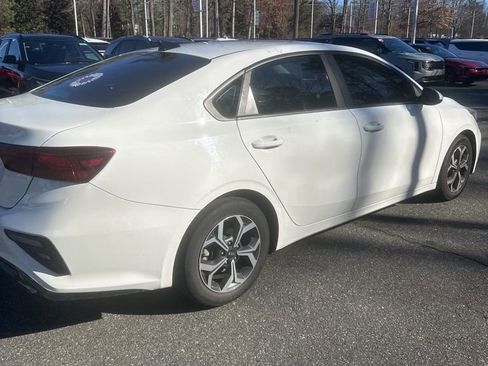 Used 2019 Kia Forte LXS image 4