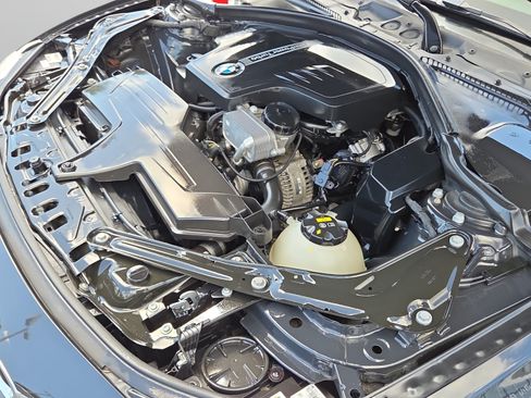 Used 2015 BMW 428i Convertible RWD image 18