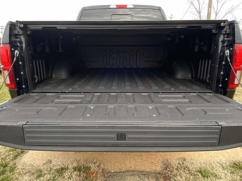 Used 2019 Ford F150 Limited w/ Trailer Tow Package image 9