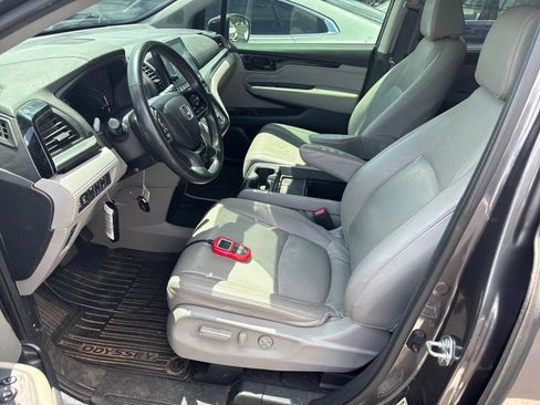 Used 2018 Honda Odyssey Elite image 4