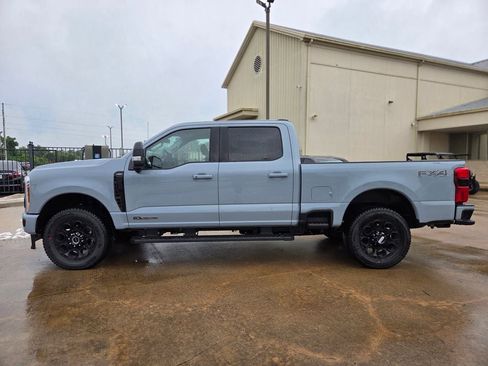 New 2026 Ford F250 Lariat w/ Black Appearance Package AWD/4WD image 15