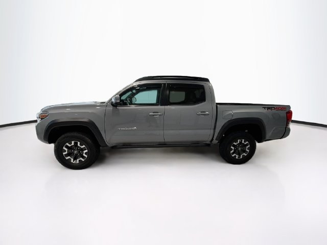 Certified 2019 Toyota Tacoma TRD Off-Road w/ TRD Premium Off Road Package AWD/4WD image 4