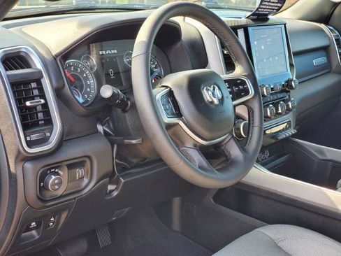 Used 2025 RAM 1500 Big Horn AWD/4WD image 7