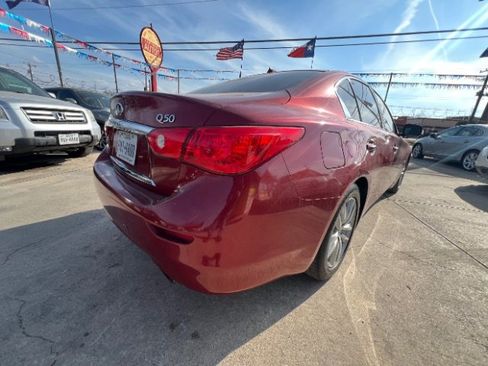 Used 2016 INFINITI Q50 Premium image 5