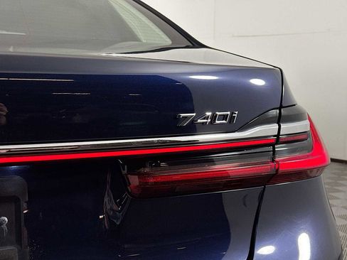 Used 2020 BMW 740i xDrive xDrive w/ Premium Package image 33