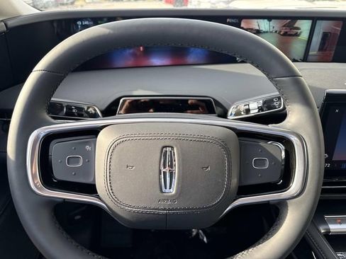 New 2026 Lincoln Nautilus Reserve image 26