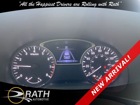 Used 2020 Nissan Pathfinder S FWD image 12