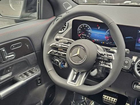 New 2026 Mercedes-Benz GLA 35 AMG 4MATIC image 25