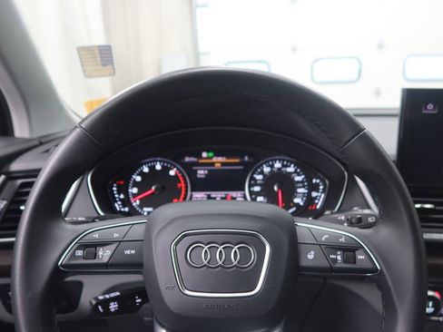 Used 2024 Audi Q5 2.0T Premium w/ Convenience Package AWD/4WD image 21