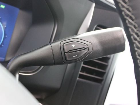 New 2026 Ford F250 Lariat w/ Black Appearance Package image 40