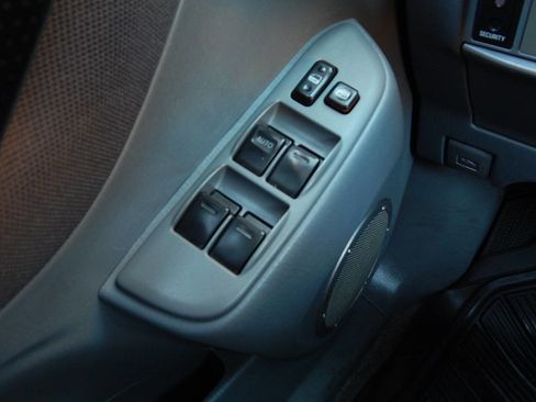 Used 2001 Toyota RAV4 2WD image 17