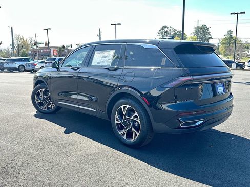 New 2026 Lincoln Nautilus Premier w/ Equipment Group 102A AWD/4WD image 6