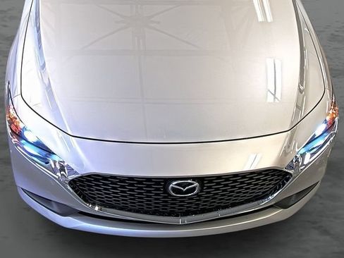 Used 2024 MAZDA MAZDA3 s FWD image 17