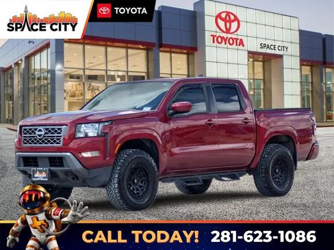 Used 2022 Nissan Frontier SV AWD/4WD image 1