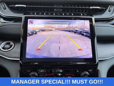 New 2024 Jeep Grand Cherokee Limited 4xe AWD/4WD image 15