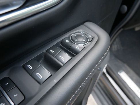Used 2023 Chevrolet Tahoe Premier w/ Advanced Technology Package AWD/4WD image 21