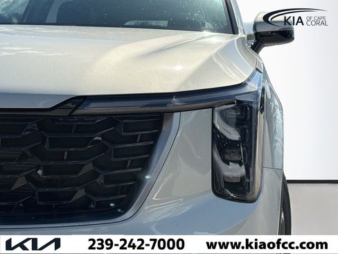 New 2026 Kia Sorento S AWD/4WD image 8