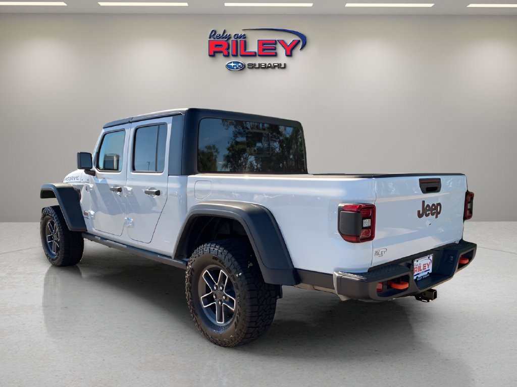 Used 2026 Jeep Gladiator Mojave AWD/4WD image 4