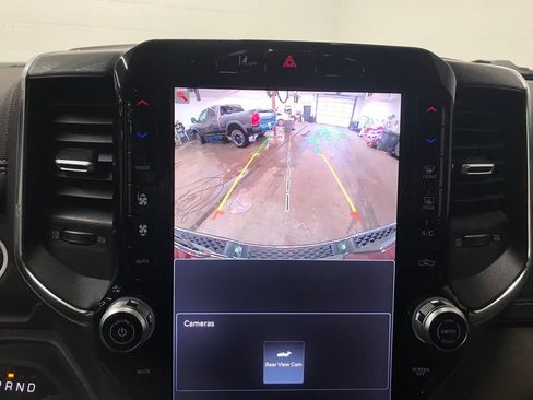 New 2026 RAM 1500 Laramie w/ Off Road Group image 22