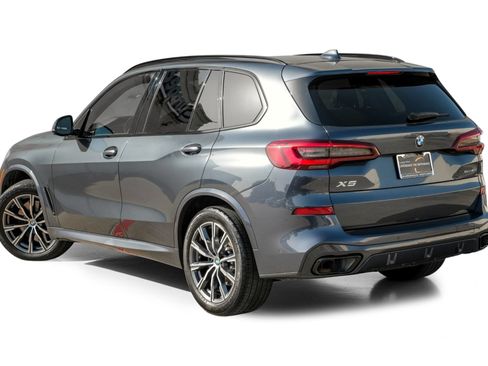 Used 2022 BMW X5 xDrive40i w/ M Sport Package AWD/4WD image 10